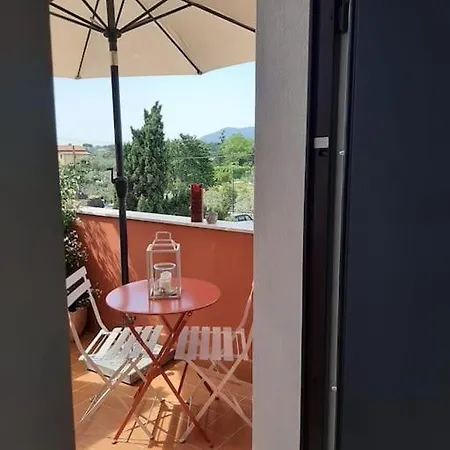 Lulu Apartmán Sarzana